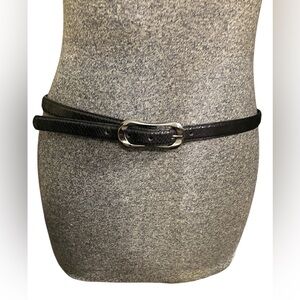 Chic Black Woman’s Snake-Embossed Belt with Silver-Tone Buckle